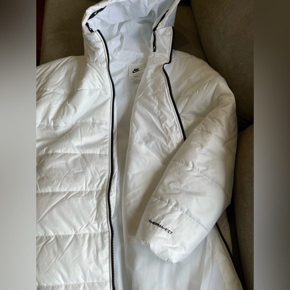 NWT $155 Nike Sportswear Therma-FIT Repel Hooded Parka Jacket White Women’s XXL - Picture 3 of 7